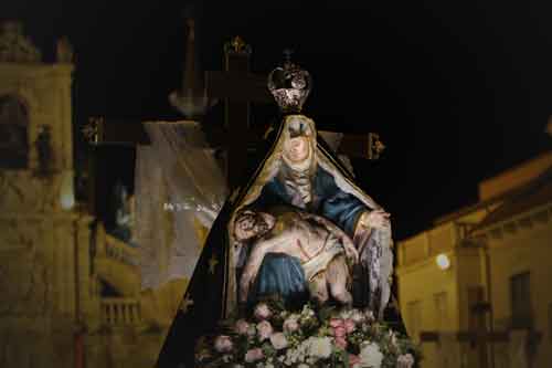 damas-de-la-piedad